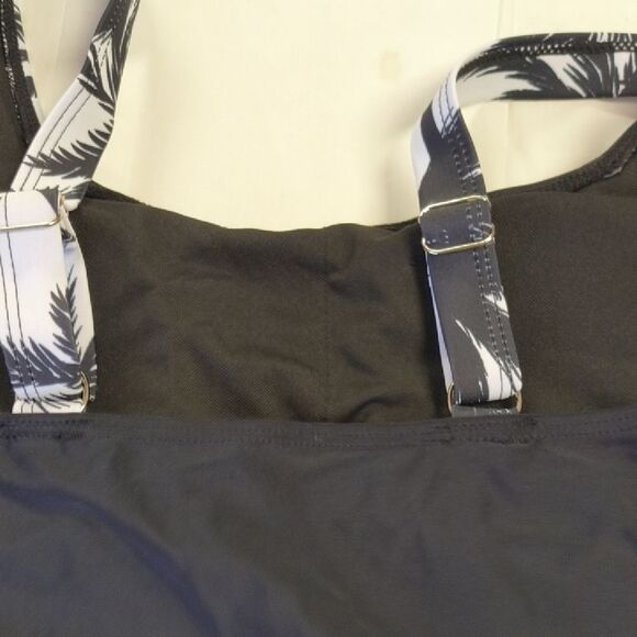 Black and White Palm Tree Tankini Set -M - Picture 5 of 6